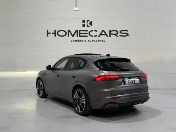 Maserati Grecale Folgore 8