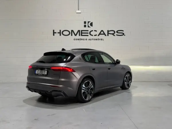 Maserati Grecale Folgore 10