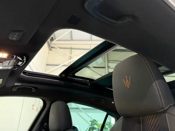 Maserati Grecale Folgore 24