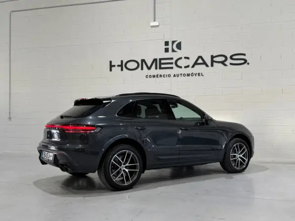 Porsche Macan PDK 3