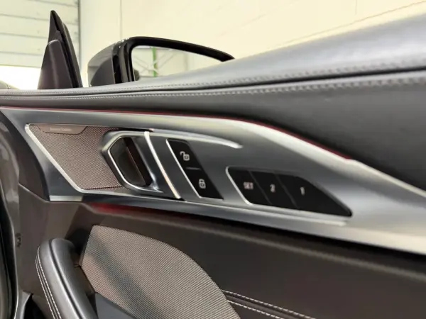 BMW 840 d xDrive Pack M 27