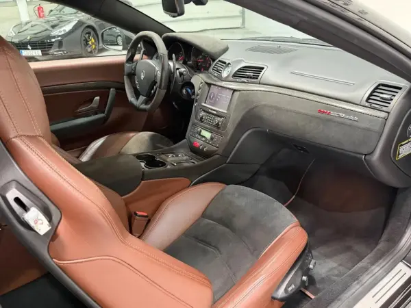Maserati Granturismo 4.7 V8 Sport MC Stradale 45
