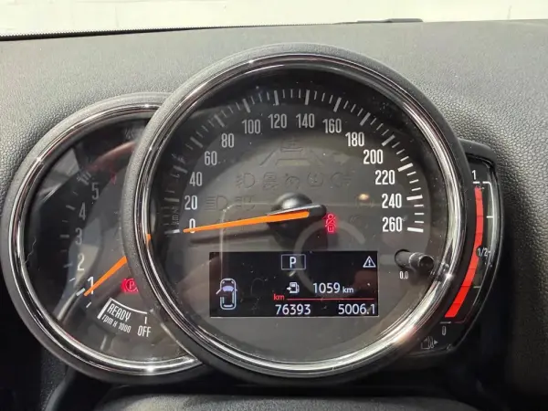 MINI Countryman Cooper D Yours Auto 16