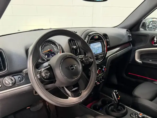 MINI Countryman Cooper D Yours Auto 25