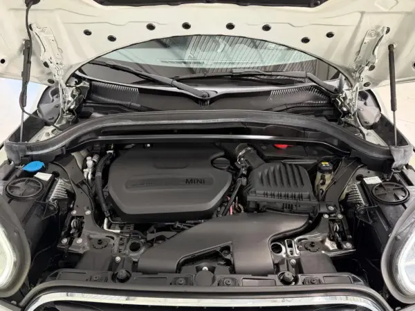 MINI Countryman Cooper D Yours Auto 33