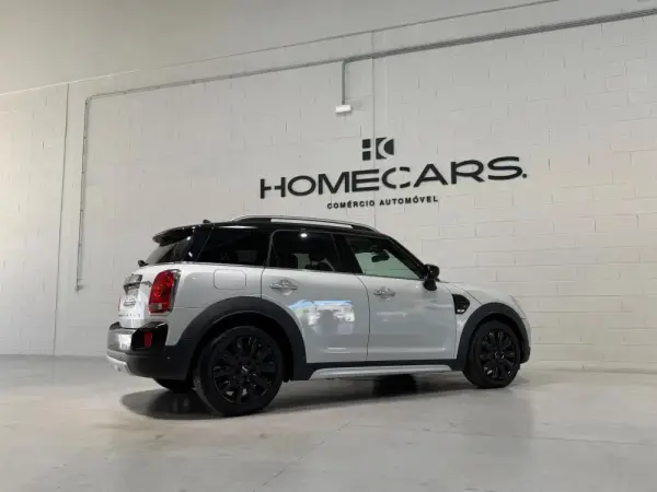 MINI Countryman Cooper D Yours Auto 41