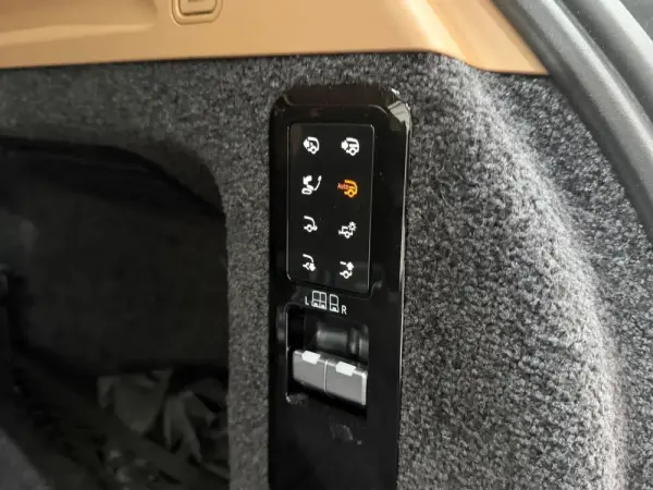 Land Rover Range Rover 3.0 P550e Autobiography 28