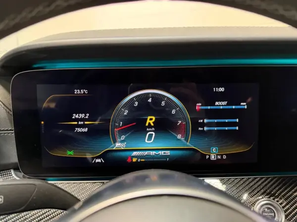 Mercedes-Benz AMG GT 63 S 4Matic+ 37