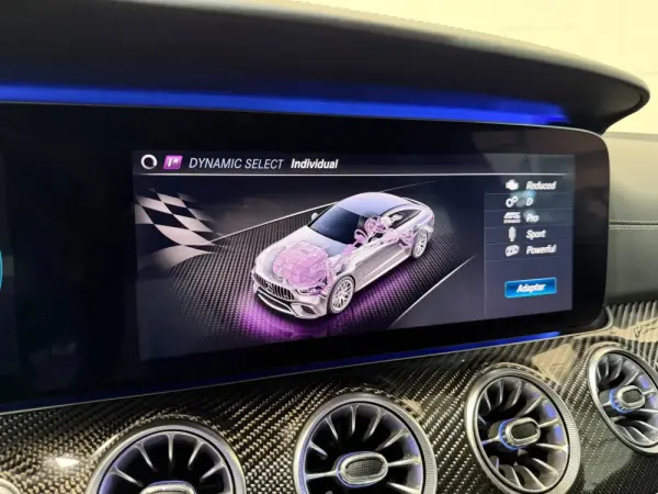 Mercedes-Benz AMG GT 63 S 4Matic+ 47