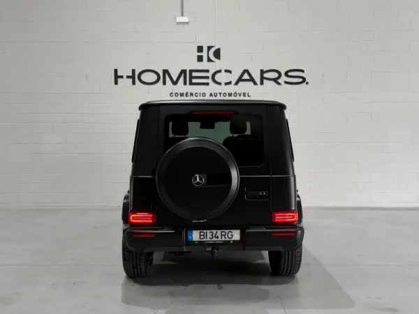Mercedes-Benz G 500 AMG LINE 9