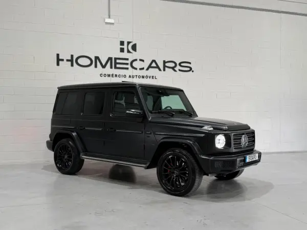 Mercedes-Benz G 500 AMG LINE 12