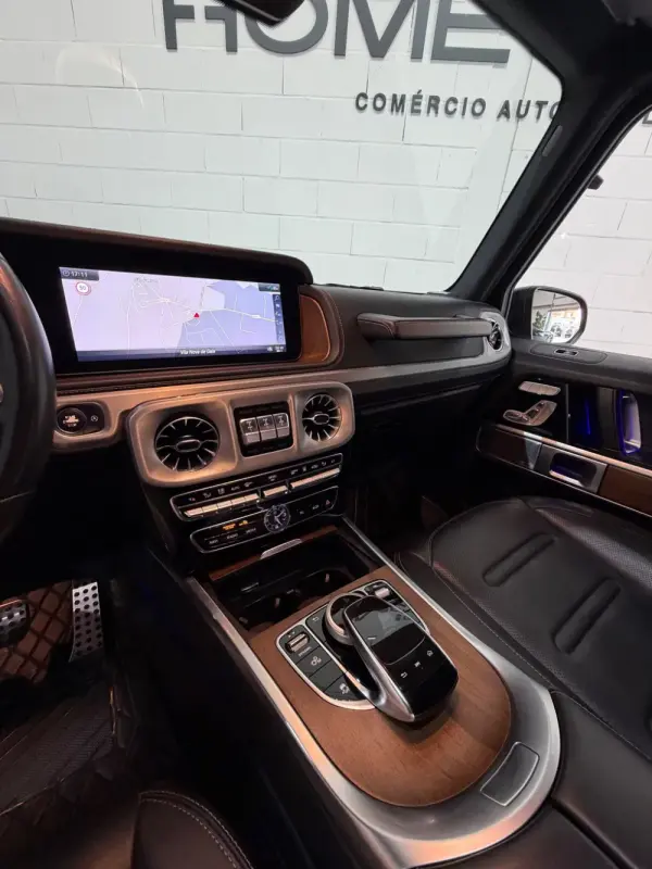 Mercedes-Benz G 500 AMG LINE 26