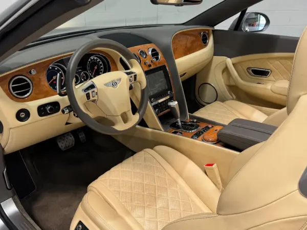 Bentley Continental Cabrio GT V8 Convertible 15