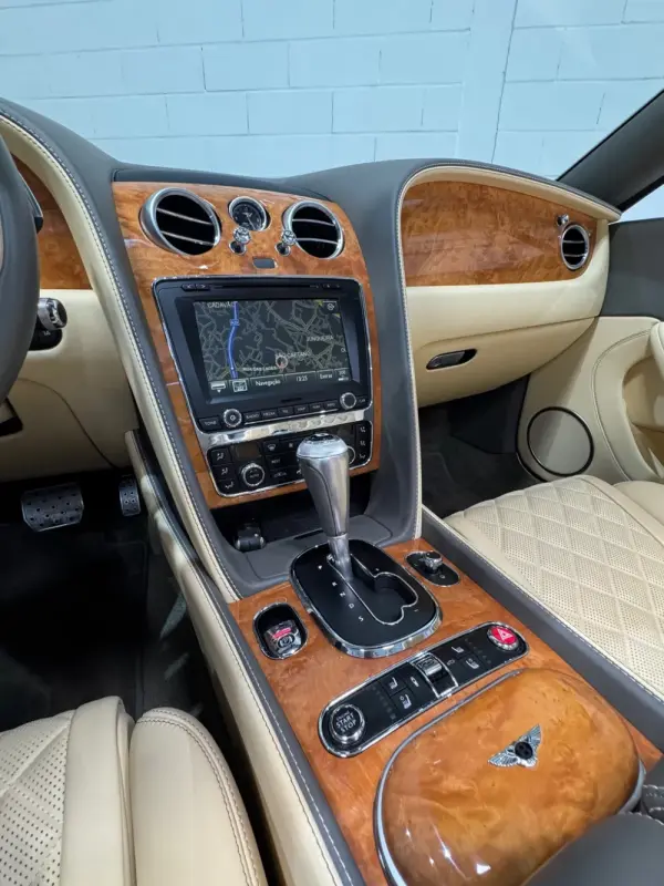Bentley Continental Cabrio GT V8 Convertible 21