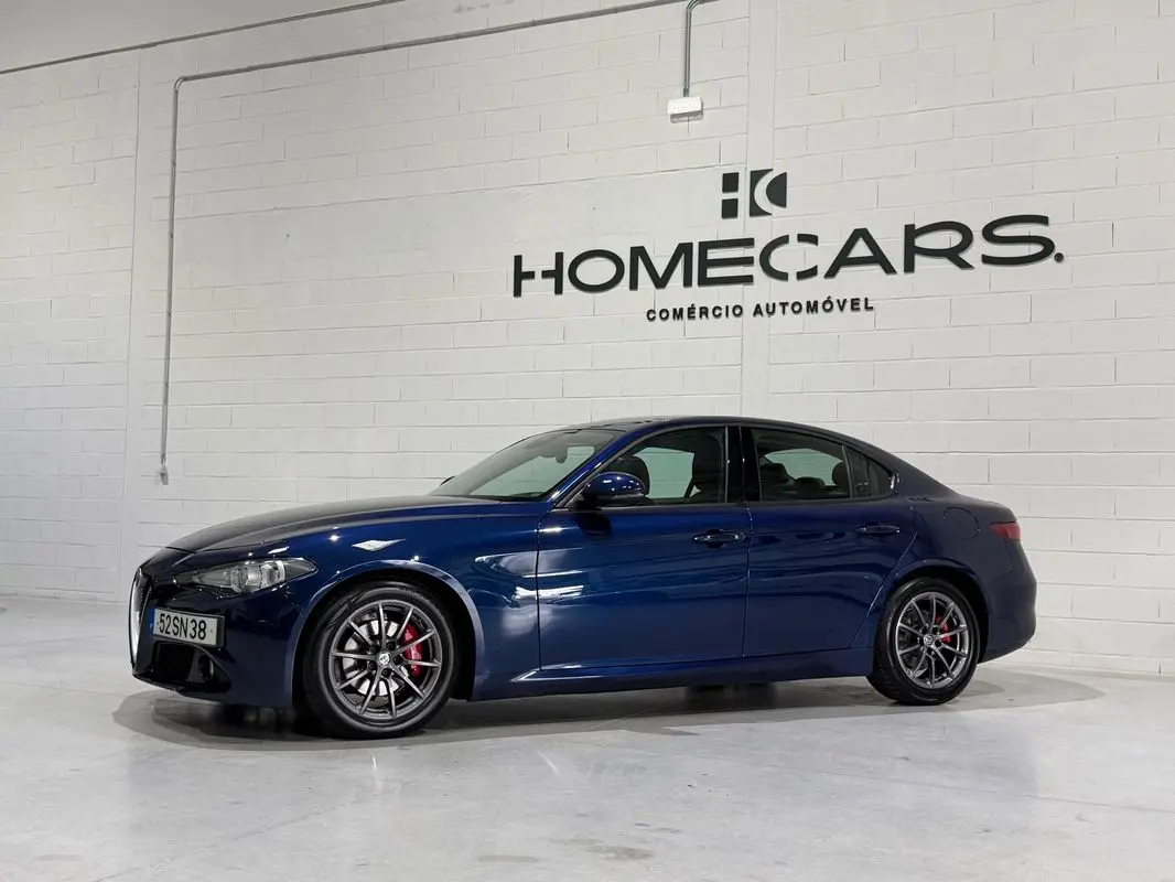 Alfa Romeo Giulia 2.2 D AT8 3