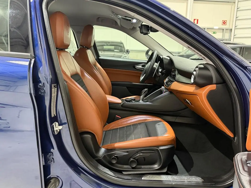 Alfa Romeo Giulia 2.2 D AT8 25