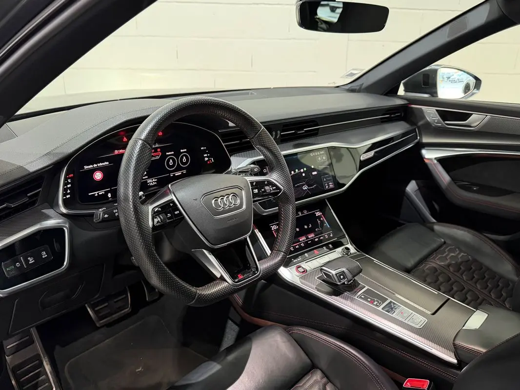 Audi RS6 4.0 TFSI quattro Tiptronic 5