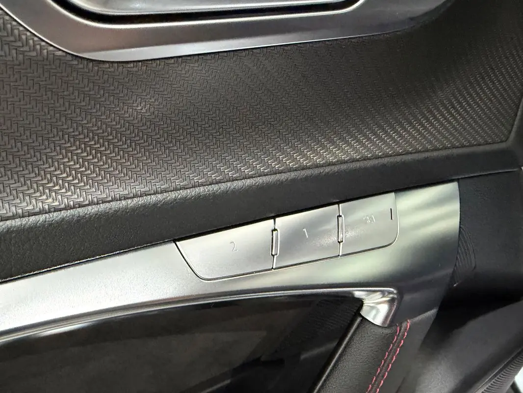 Audi RS6 4.0 TFSI quattro Tiptronic 29