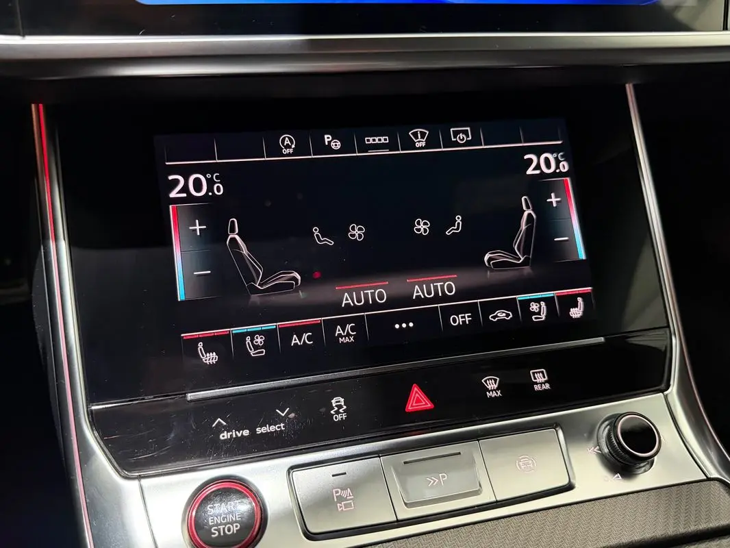 Audi RS6 4.0 TFSI quattro Tiptronic 47