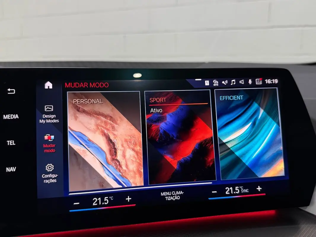 BMW 225xe Active Tourer e xDrive Pack Desportivo M 37