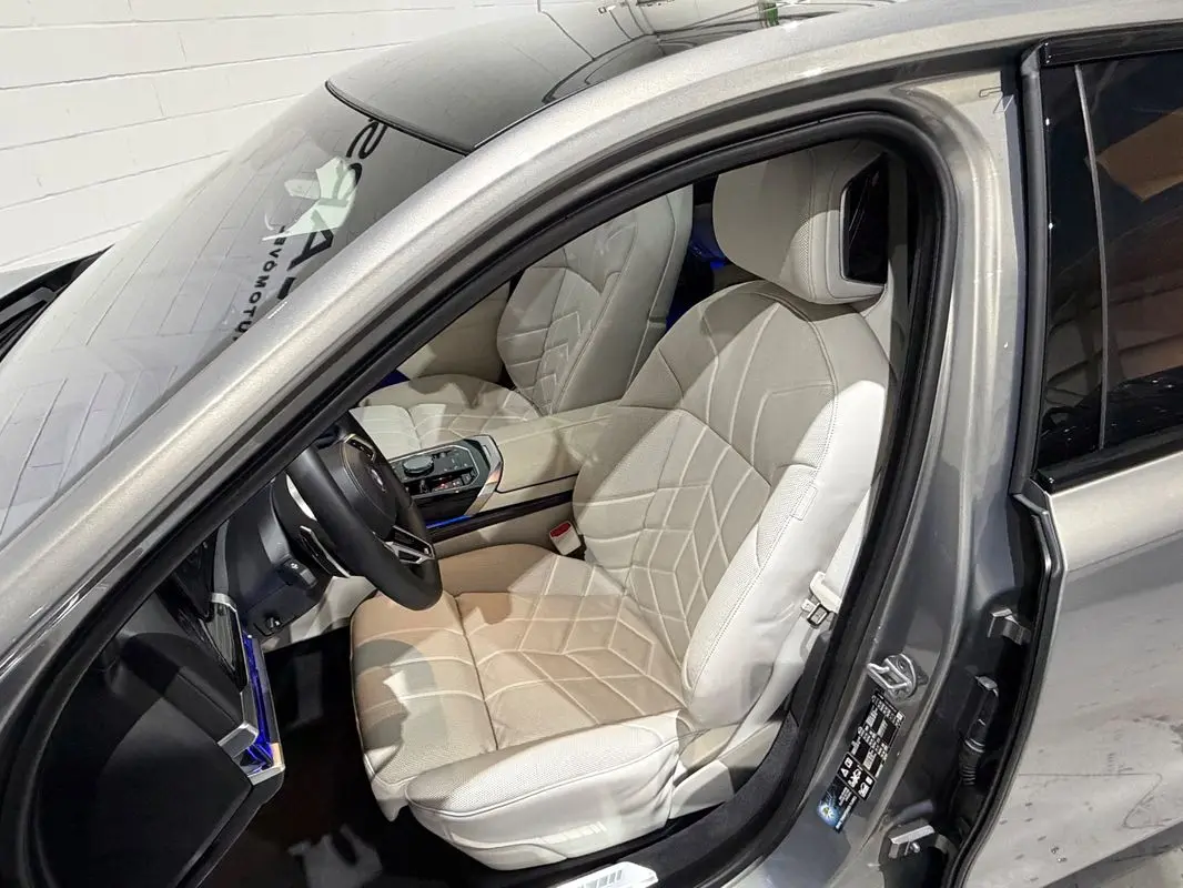 BMW 740 d xDrive Pack Desportivo M Pro 6