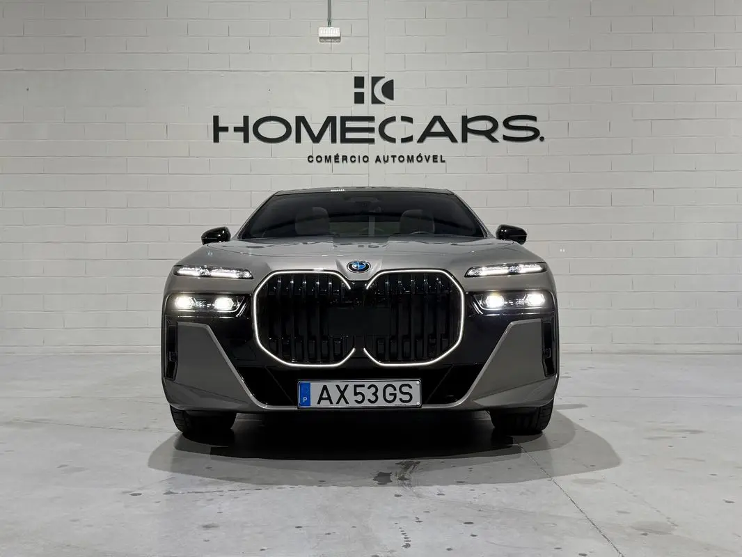 BMW 740 d xDrive Pack Desportivo M Pro 17