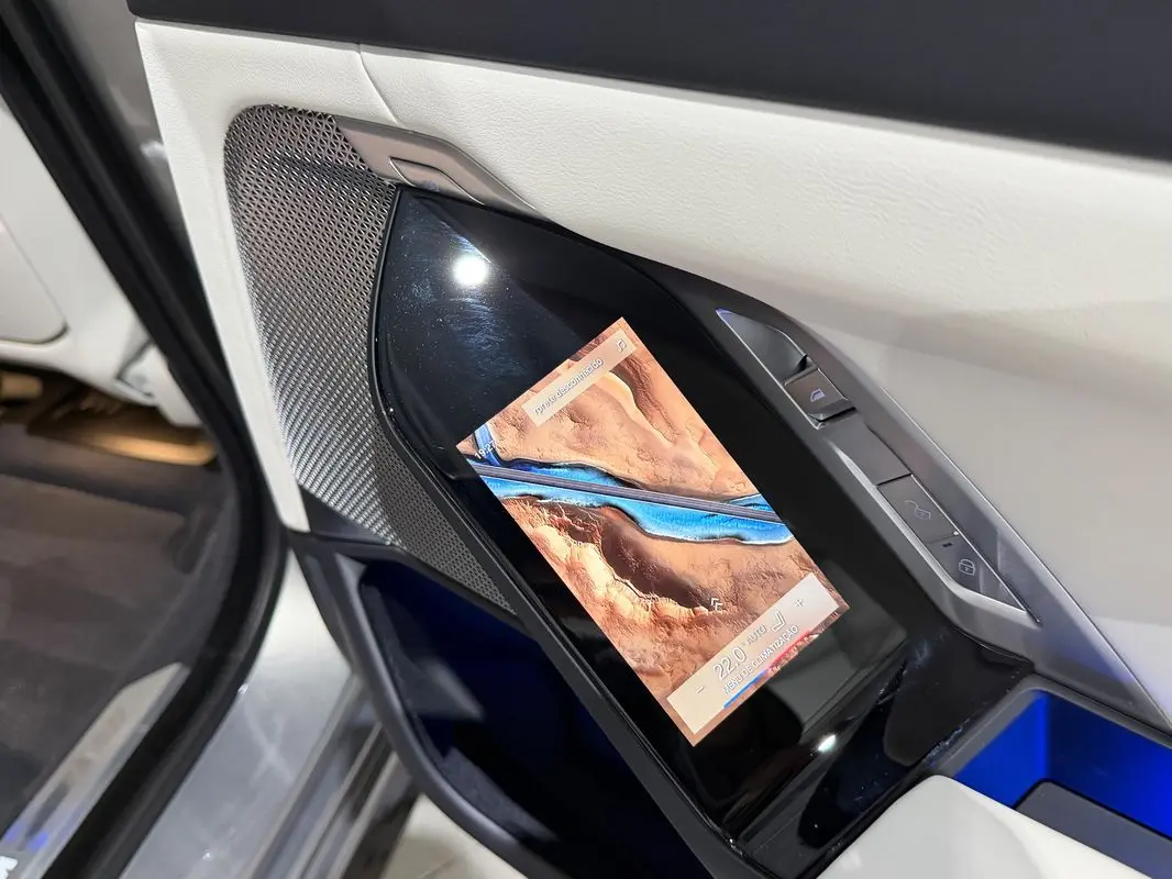 BMW 740 d xDrive Pack Desportivo M Pro 47