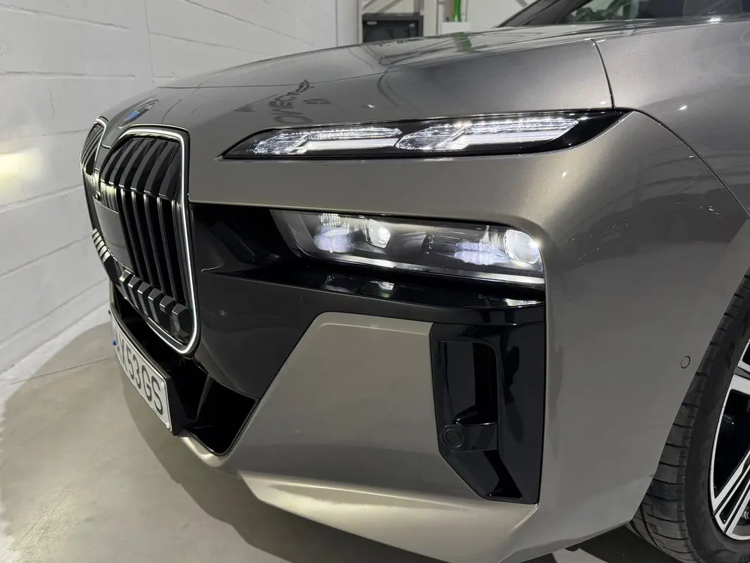 BMW 740 d xDrive Pack Desportivo M Pro 53