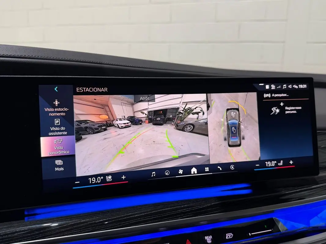 BMW 740 d xDrive Pack Desportivo M Pro 59