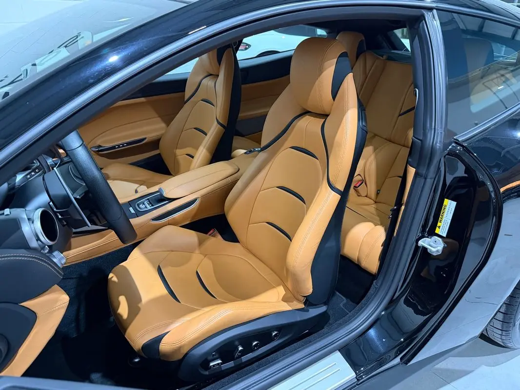 Ferrari GTC4 Lusso 7