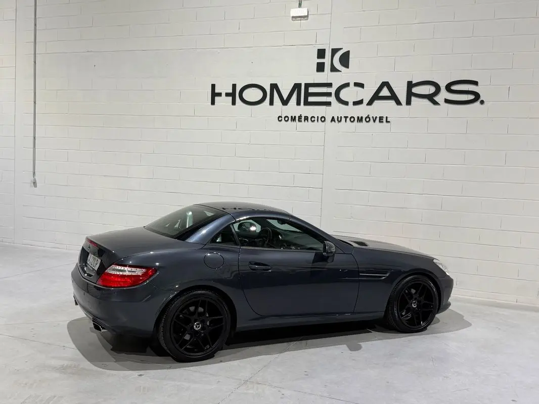 Mercedes-Benz SLK 200 (BlueEFFICIENCY) 17