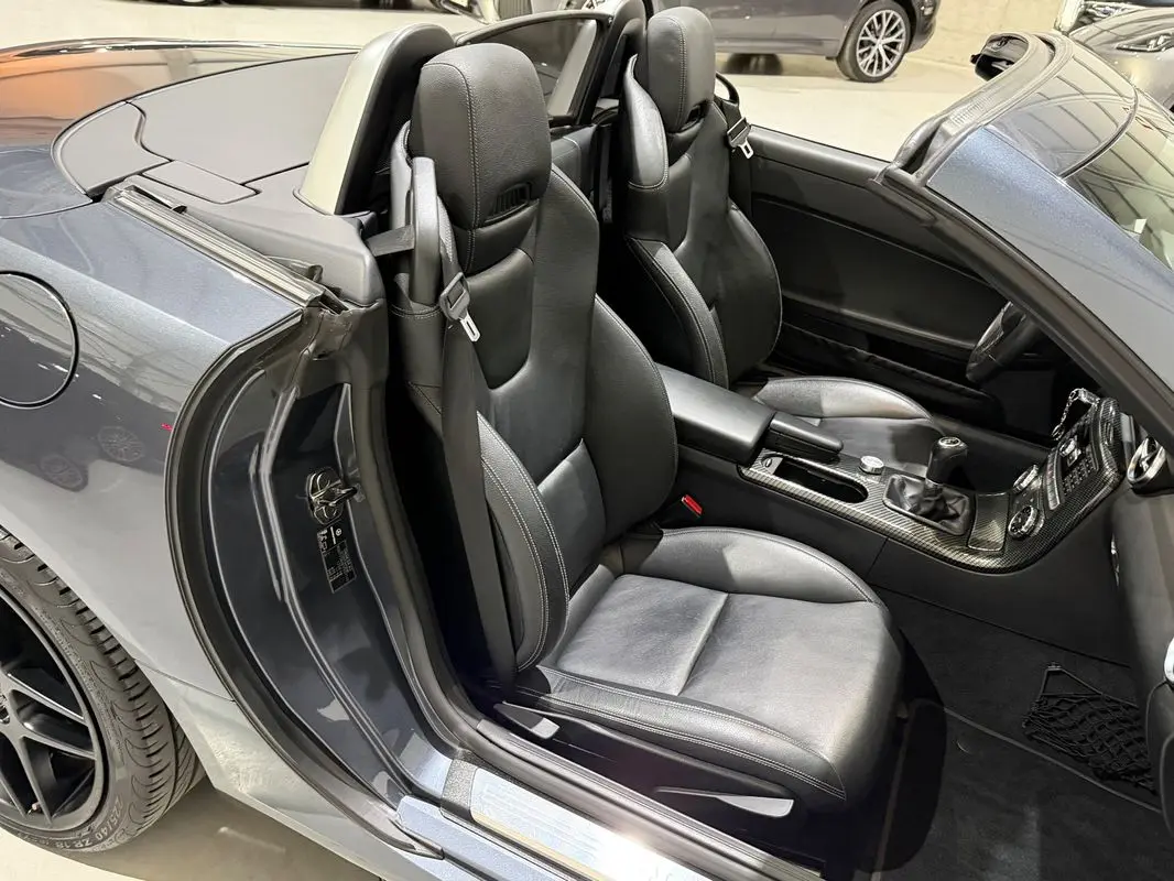 Mercedes-Benz SLK 200 (BlueEFFICIENCY) 28