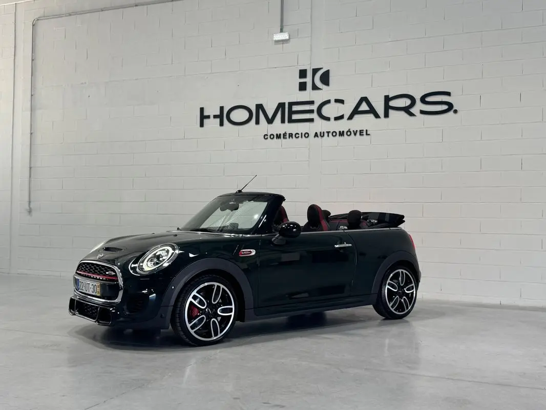 MINI Cabrio John Cooper Works 3