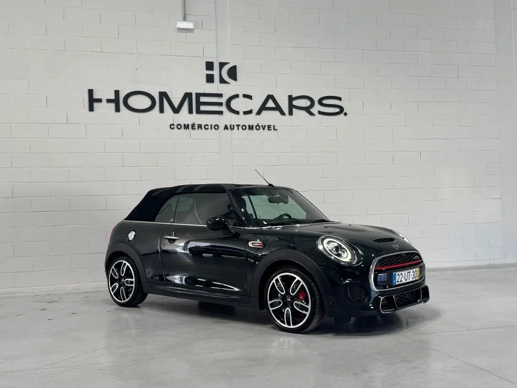 MINI Cabrio John Cooper Works 8