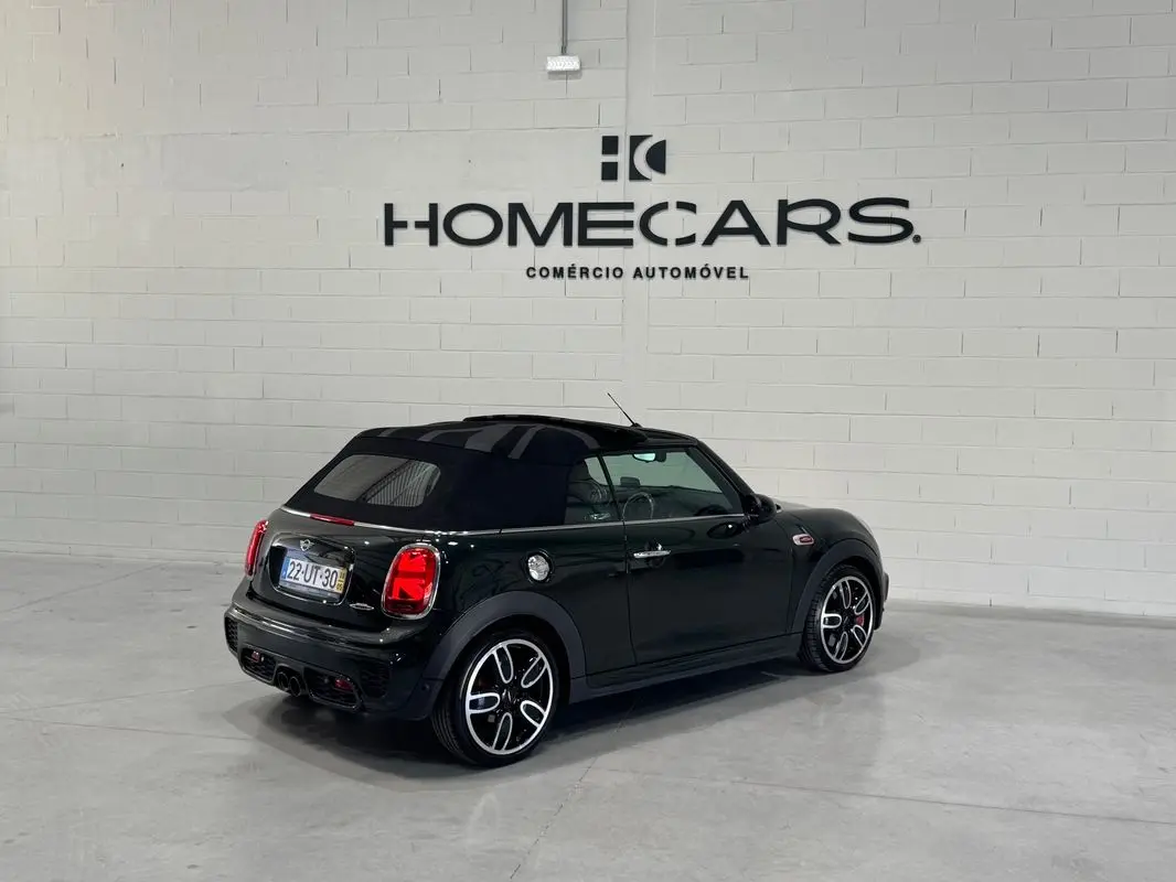 MINI Cabrio John Cooper Works 16