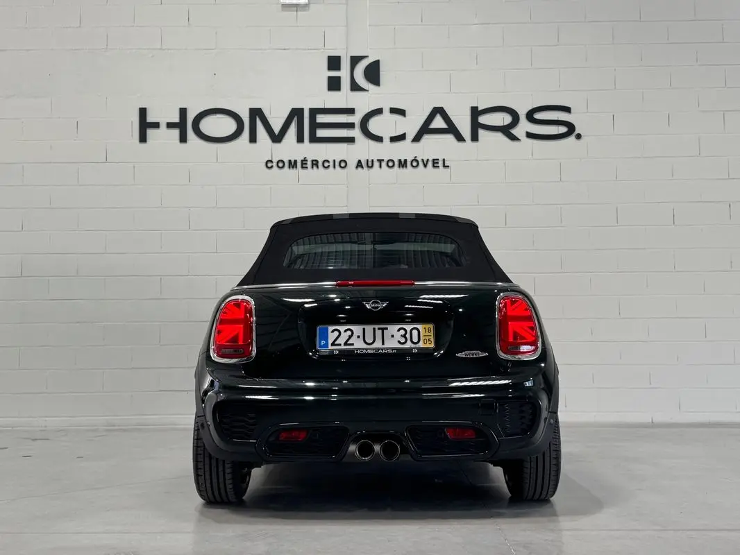 MINI Cabrio John Cooper Works 18