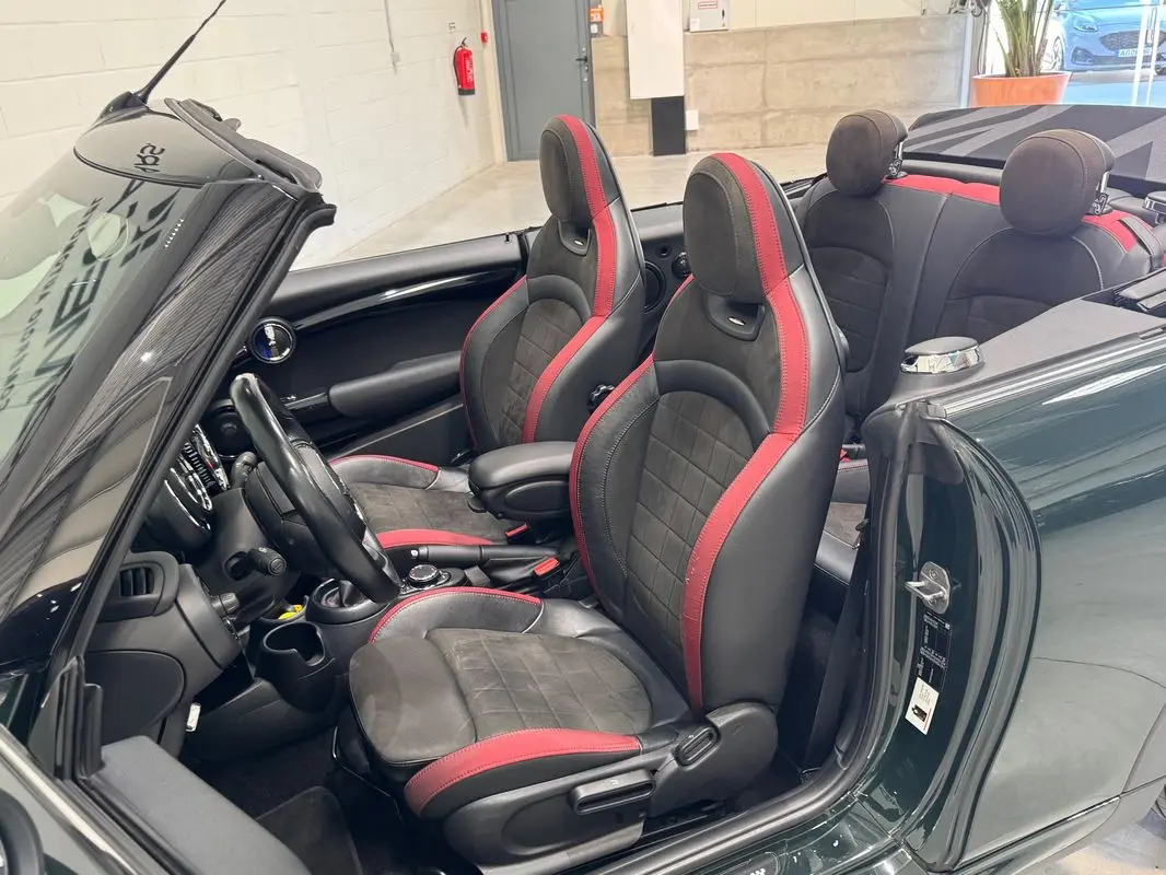 MINI Cabrio John Cooper Works 27