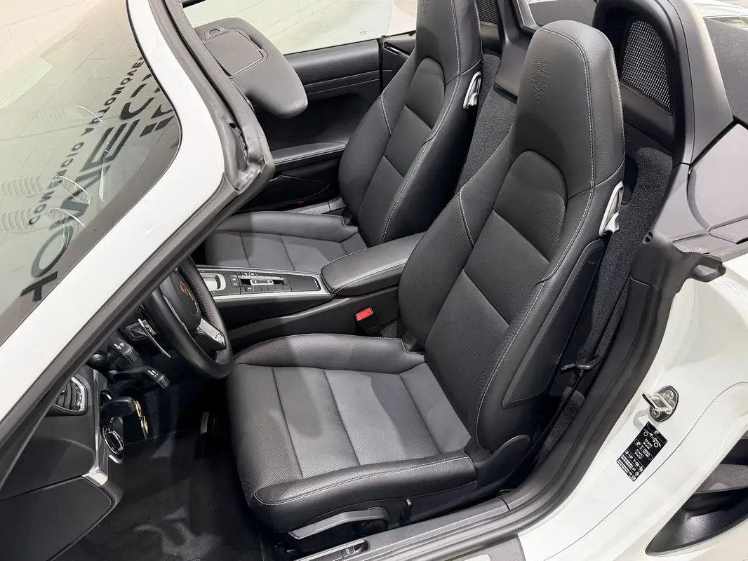 Porsche 718 Boxster Style Edition PDK 6