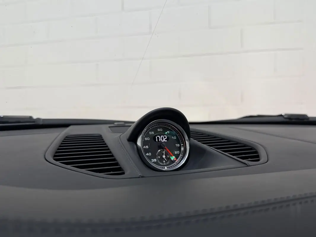 Porsche 911 (991) Turbo S 27