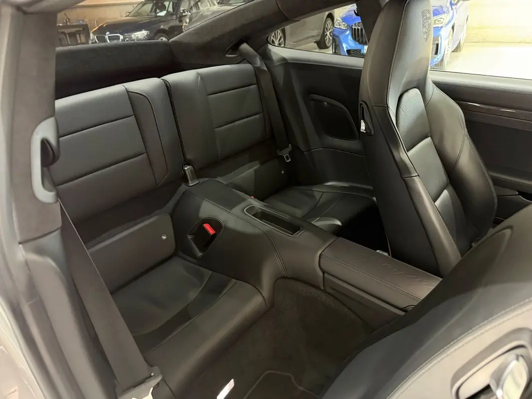 Porsche 911 (991) Turbo S 36