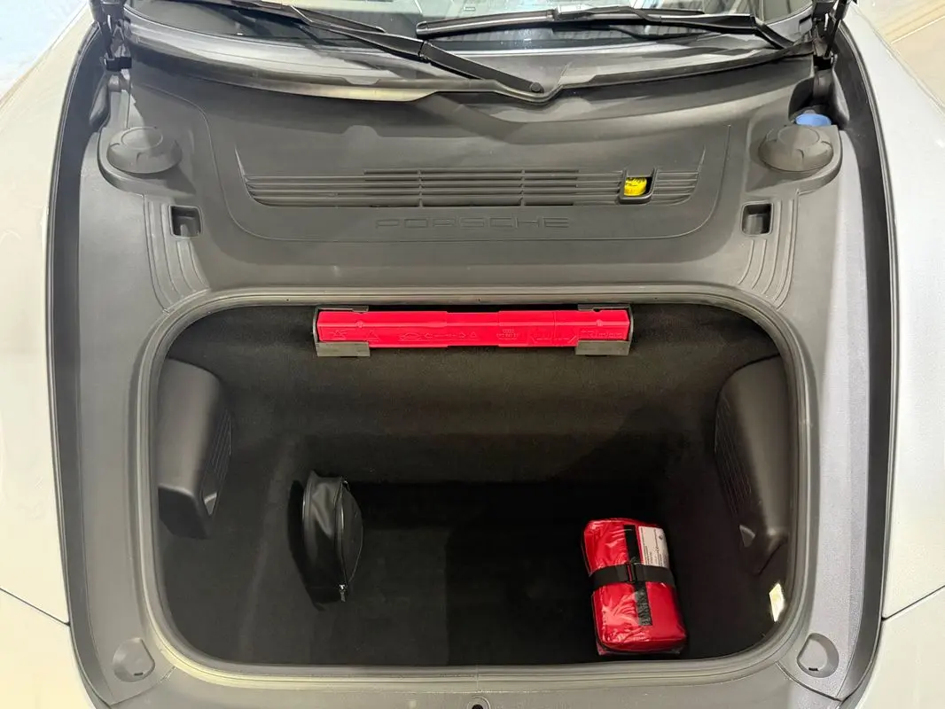 Porsche 911 (991) Turbo S 39