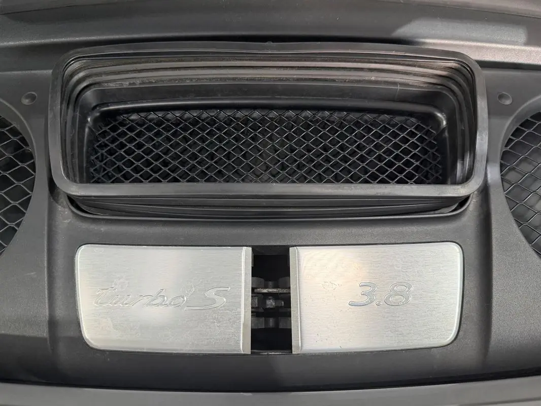 Porsche 911 (991) Turbo S 40