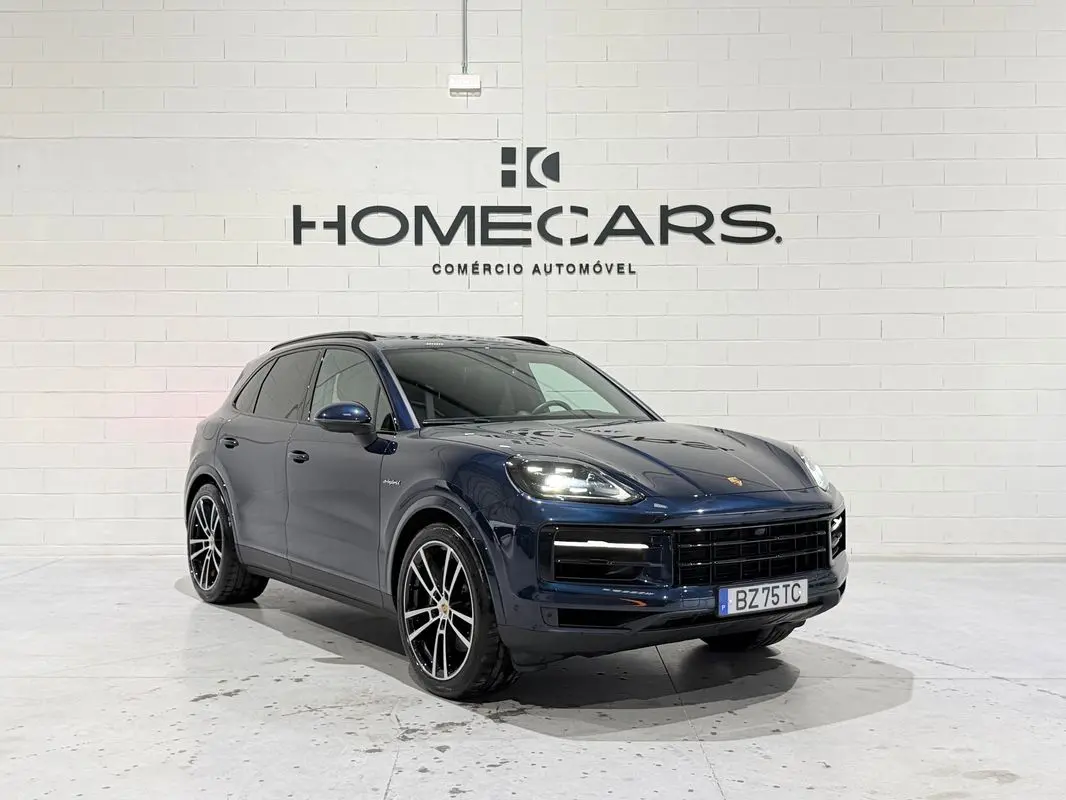 Porsche Cayenne E-Hybrid 2
