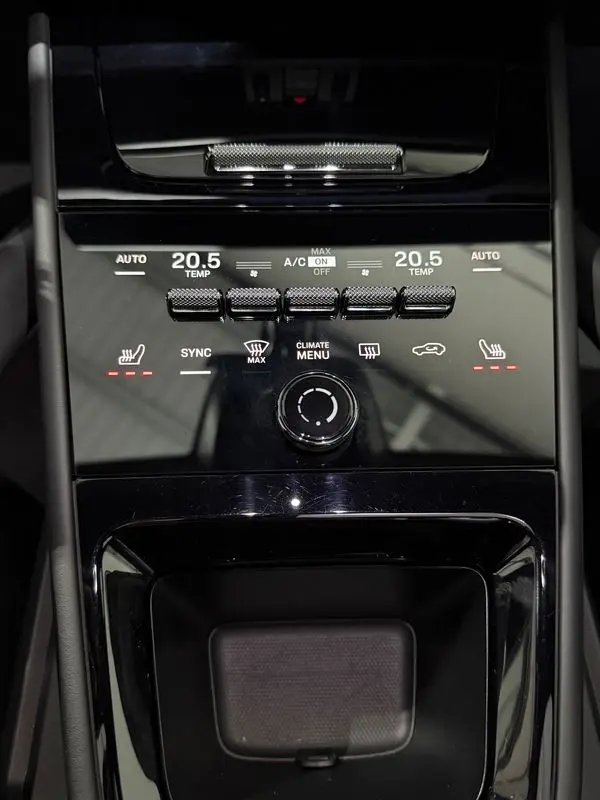 Porsche Cayenne E-Hybrid 29