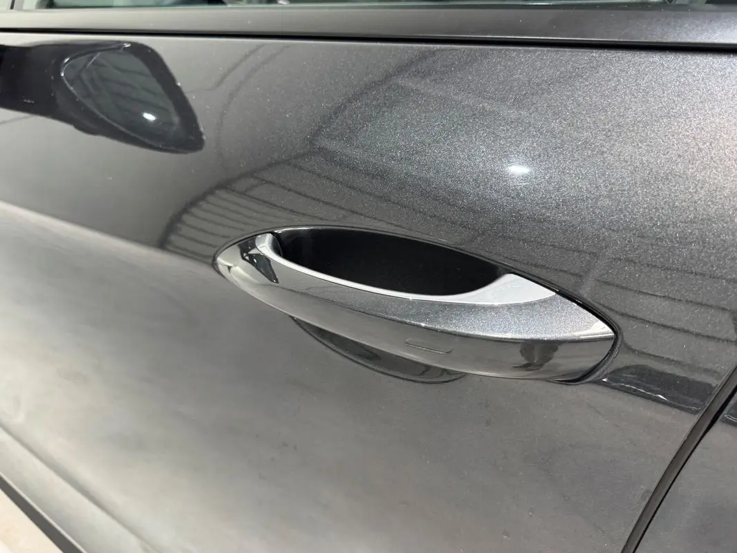 Porsche Panamera Sport Turismo 4 E-Hybrid 43