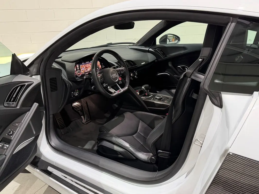 Audi R8 Coupé 5.2 FSI V10 Plus S tronic 15