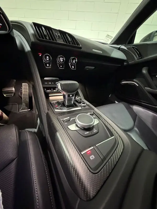 Audi R8 Coupé 5.2 FSI V10 Plus S tronic 19