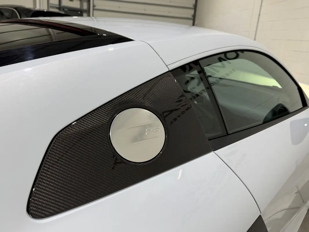 Audi R8 Coupé 5.2 FSI V10 Plus S tronic 32