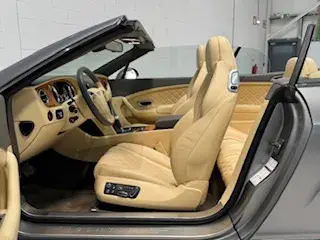 Bentley Continental GTC V8 18