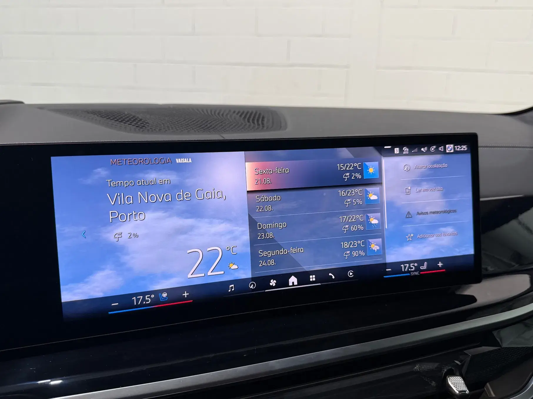 BMW X5 50 e xDrive Pack M Desportivo Pro 28